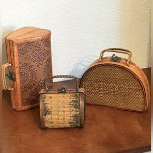 RATTAN DECORATIVE PURSES
